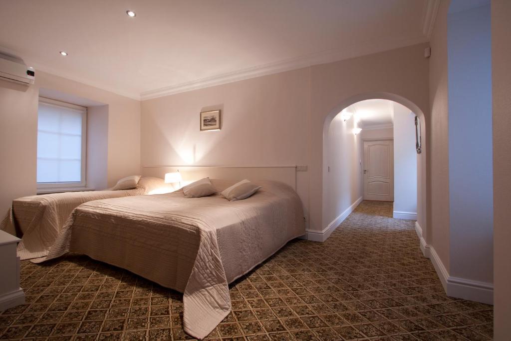 Real House 3*