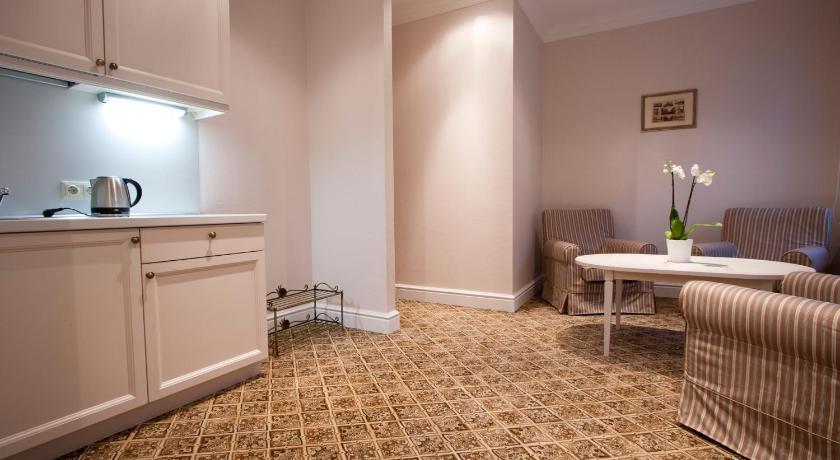 Real House 3* Vilnius